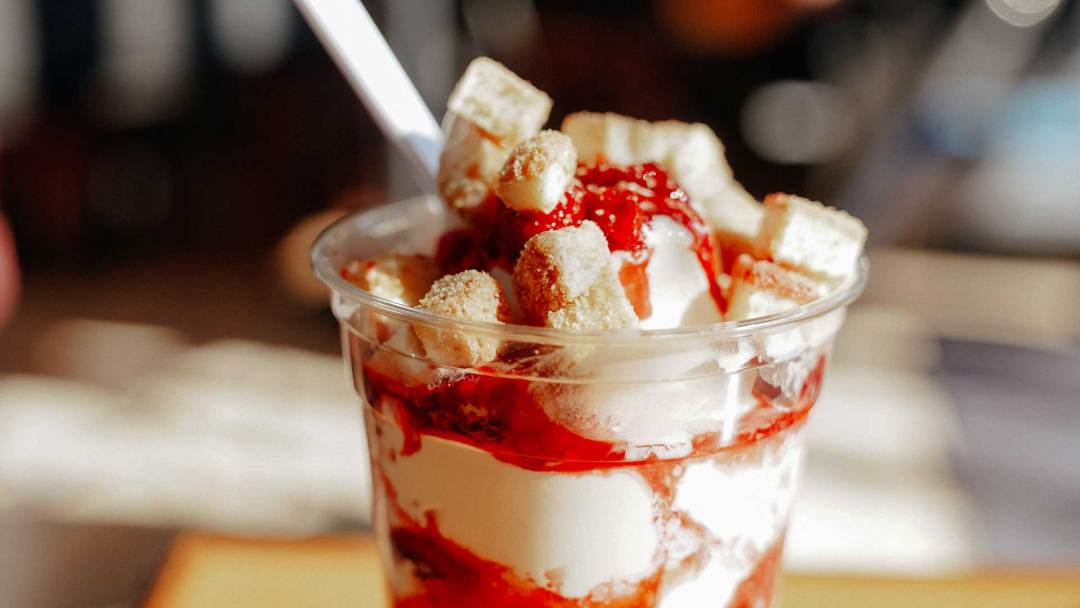 Build Your Own Sundae at Nielsen's Frozen Custard