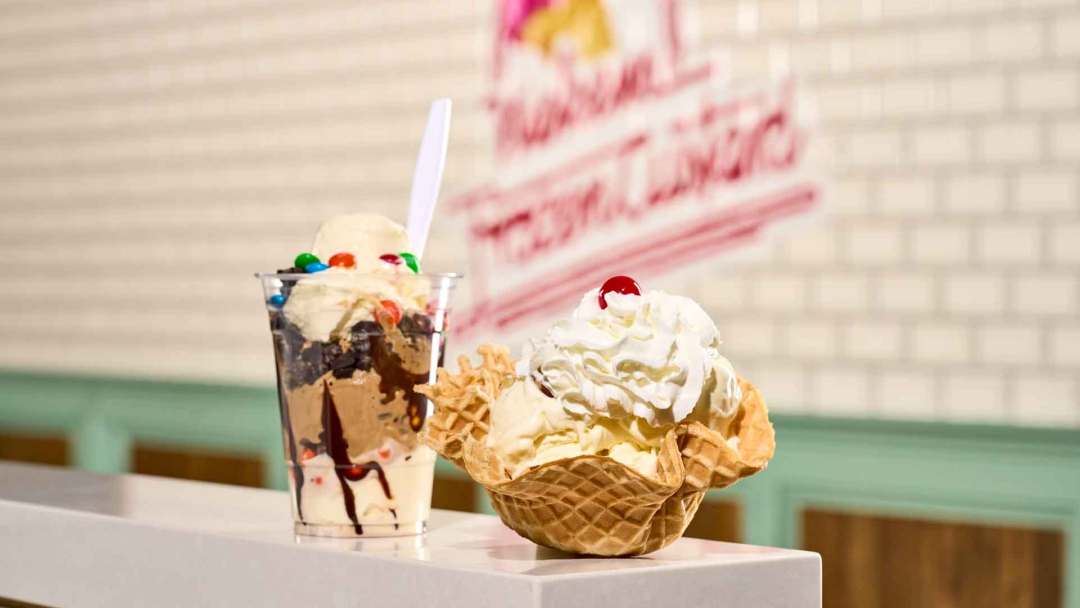 Frozen Custard Topper and Sundae at Nielsen's