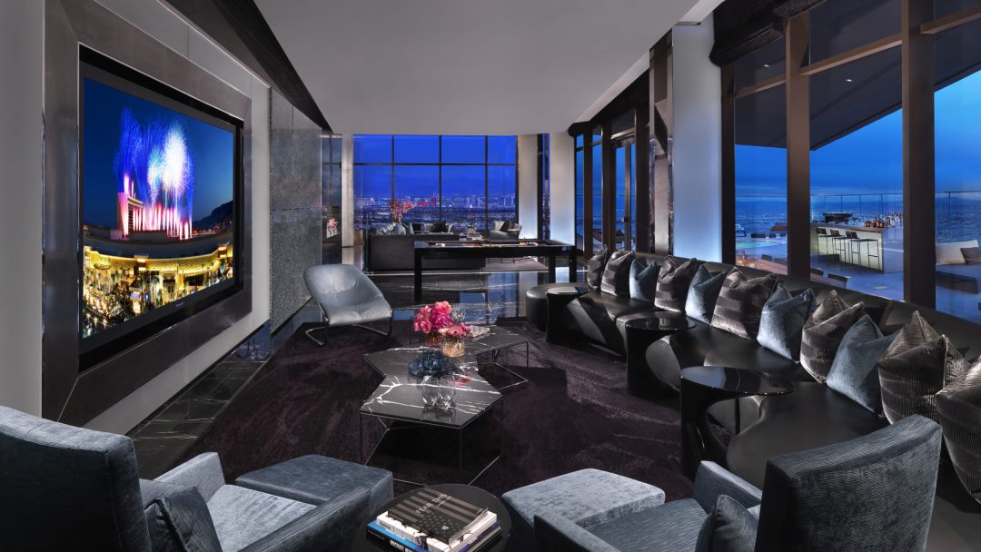 One 80 Livingroom