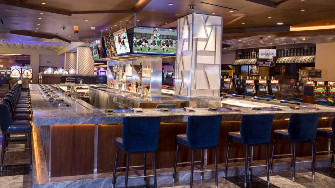 Trackside Bar at Palace Station